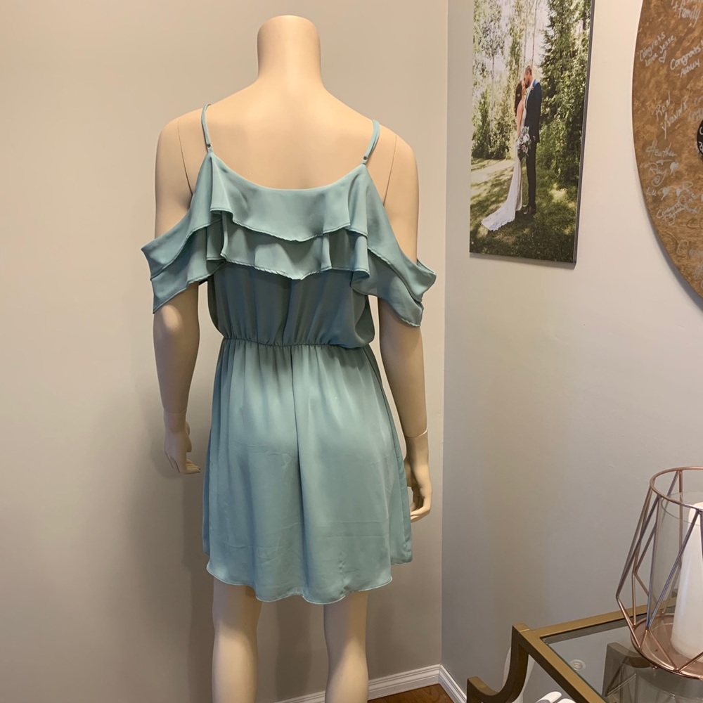 Dress - Picture 4 of 6